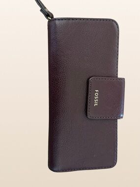 Fossil Leather Wristlet Wallet